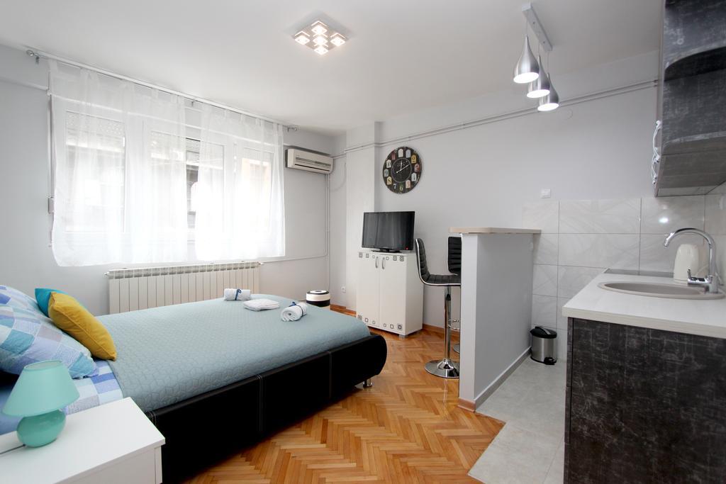 Apartment Turquoise Белград Экстерьер фото